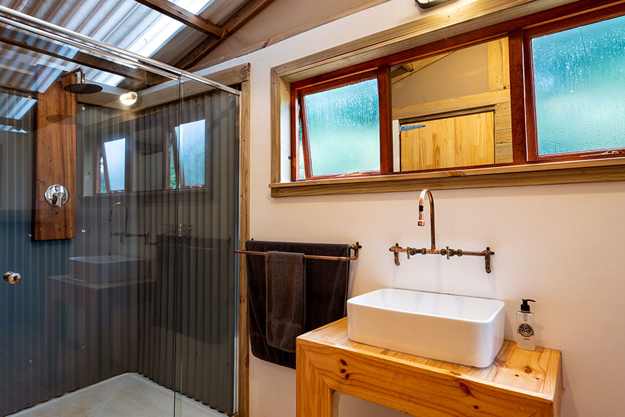 africamps at karoo 1 hex valley boutique glamping bathroom tent south africa